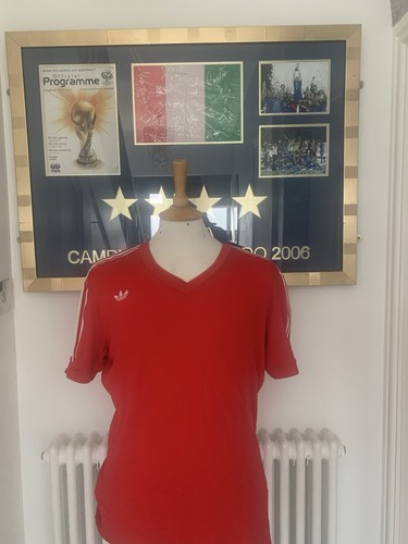 1970 adidas football shirt - 1970’s,